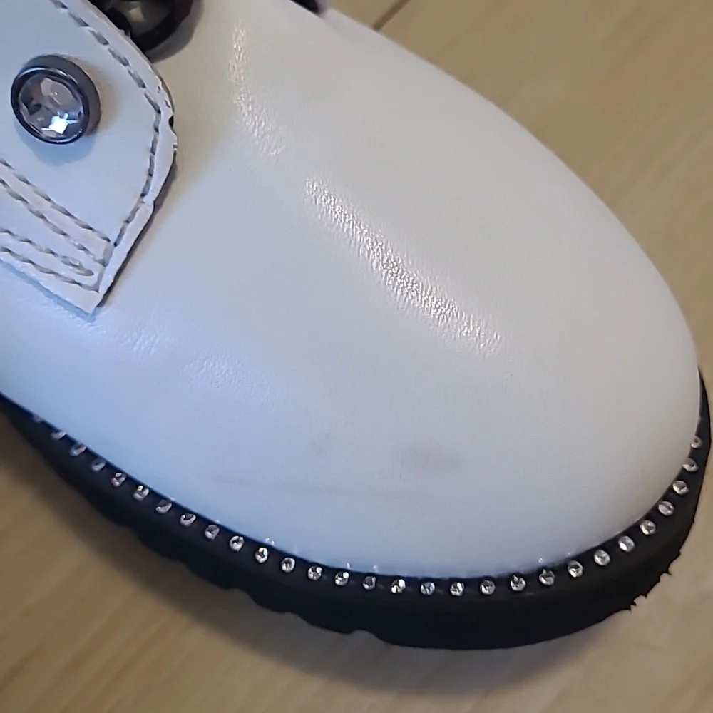 Kurt Geiger White and Black Kids Boots Size 2